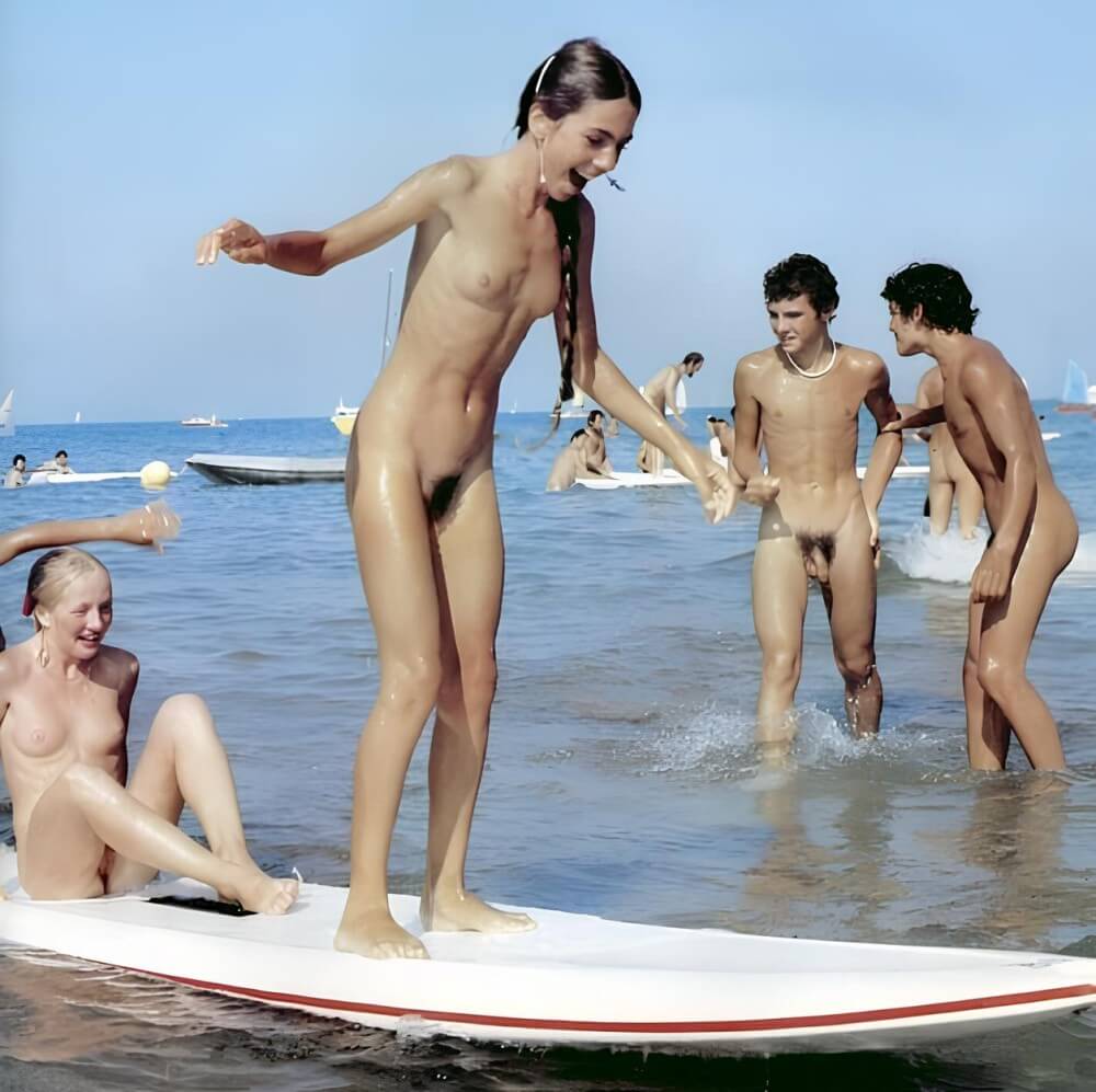 Retro naturism beautiful photos - Delegation of European Nudists