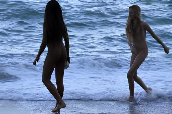 Premium Content # 52 - Nature fills the naked body with energy and inspiration