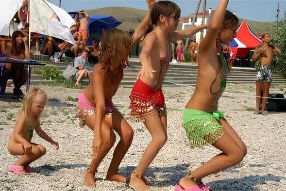 Premium Content 38 - Striving for tolerance and respect is the code of conduct among nudists