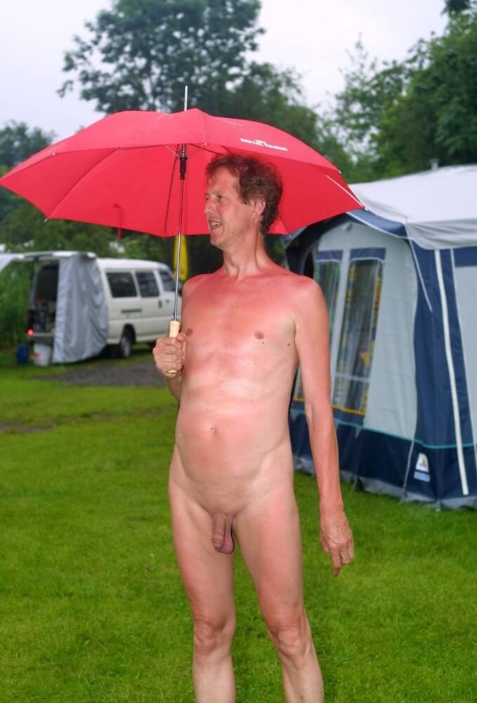 Holland Green Field Profile pics - Nudism and natural harmony