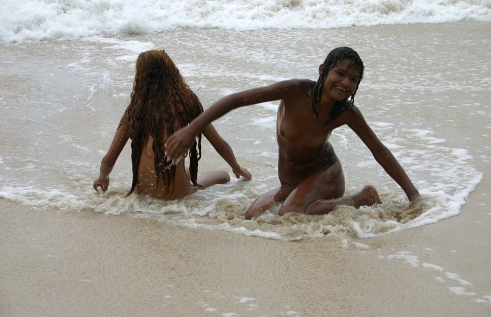 Brazilian Sand Playground pics - The practice of naturism helps build trust and honesty among people