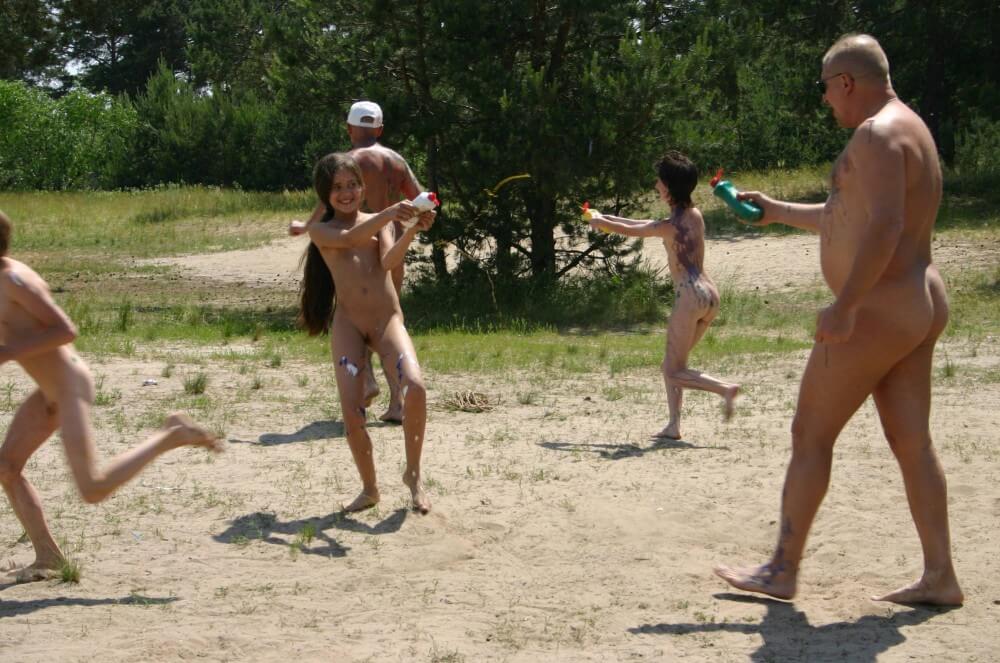 Kiev Group Painting Wild pics - The concept that the naked body is part of the natural world and deserves respect is important