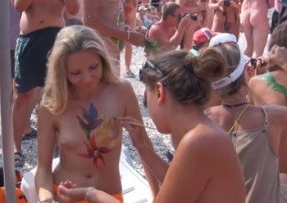 Neptune Ocean Festival # 2 Full HD - Naturists love sunlight and fresh air