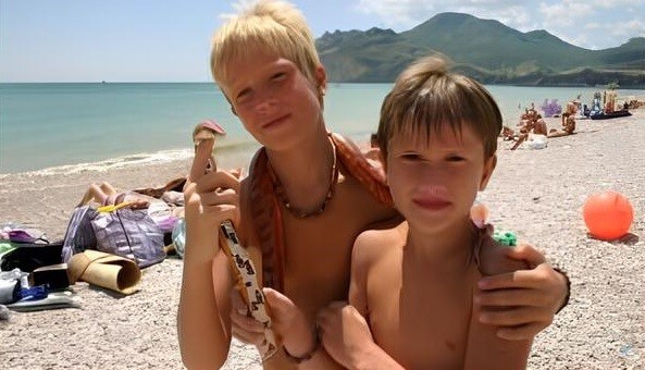 Premium Content # 23 - Naturism and nudism value honesty and sincerity in relationships