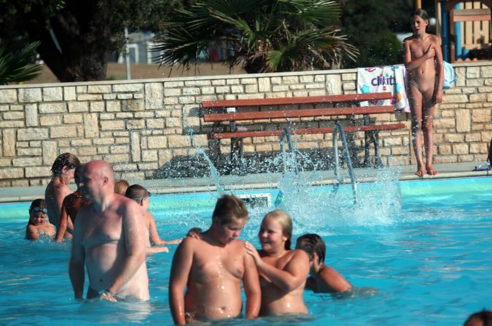 Naturist Pool Girls Profile pics - Naturism teaches respect and love for the natural world