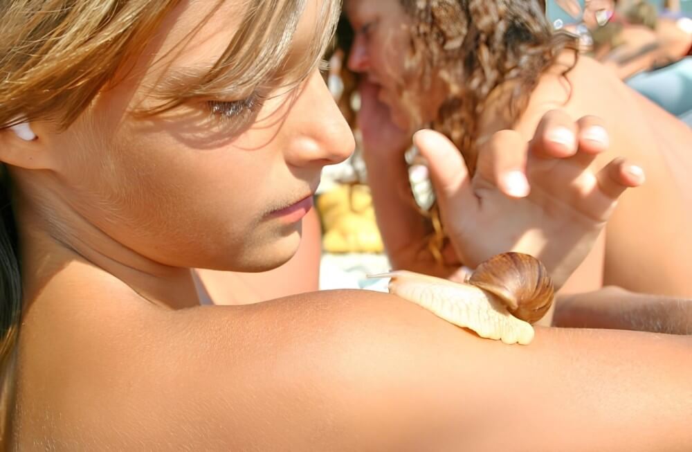 Premium photo series # 5 - The practice of nudism promotes freedom from fears and insecurities