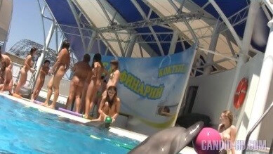 Amazing Dolphin Encounter HD video - Naturism helps break free from body stereotypes