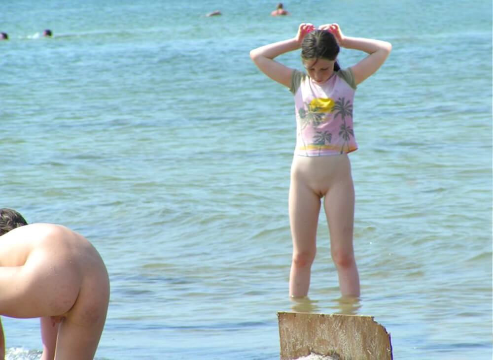 Crazy dirty girls - I attended a nudist gathering