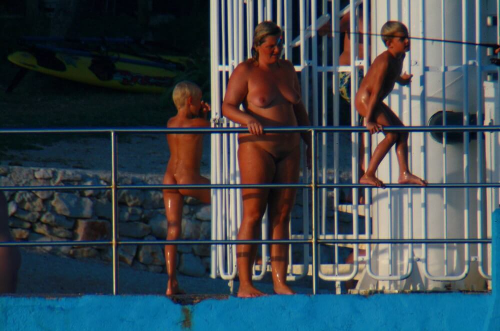 Uka FKK Water Play - People who participate in nude recreation seek psychological comfort