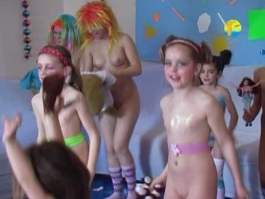 Naturism Freedom: Disco - Nudism and naturism as a philosophy of life are deeply rooted in respect