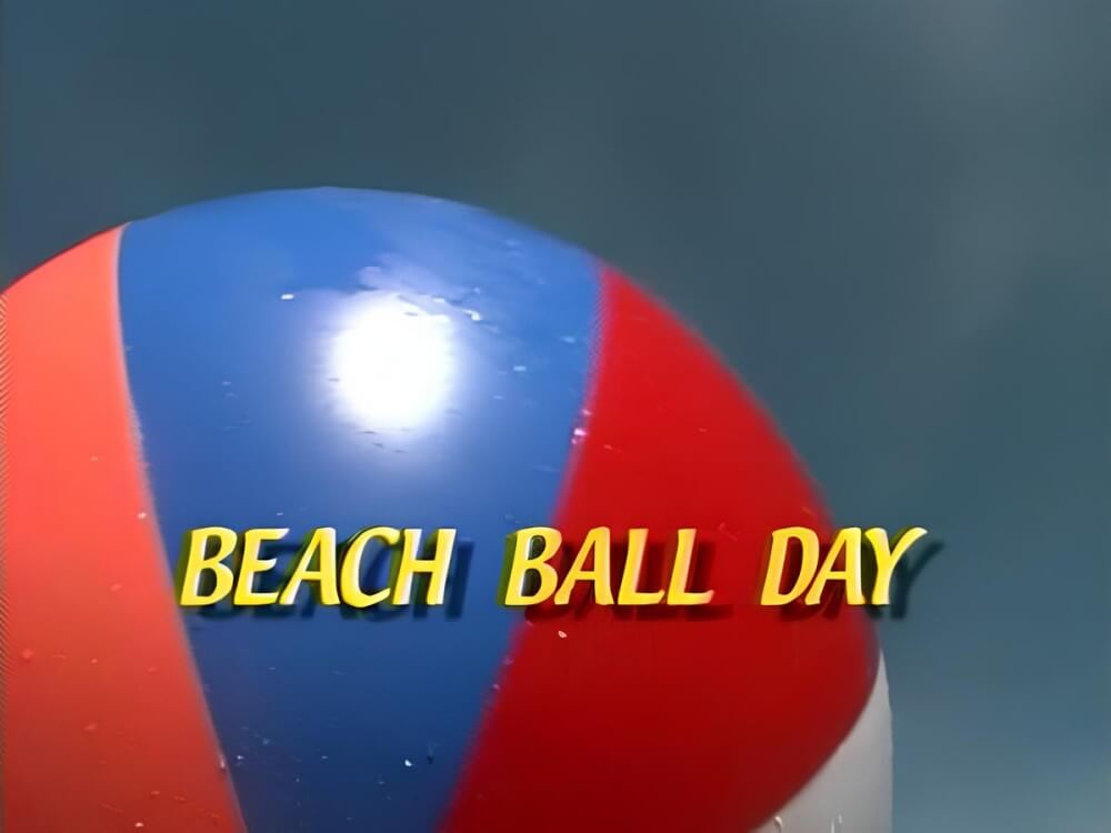 Enature- Beach ball day - A well-known naturist center