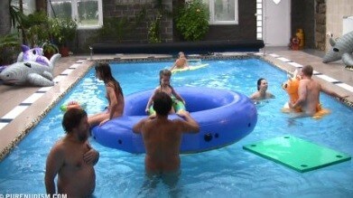 Piano pool and tennis Full HD - Nudists and naturists: whats the difference?