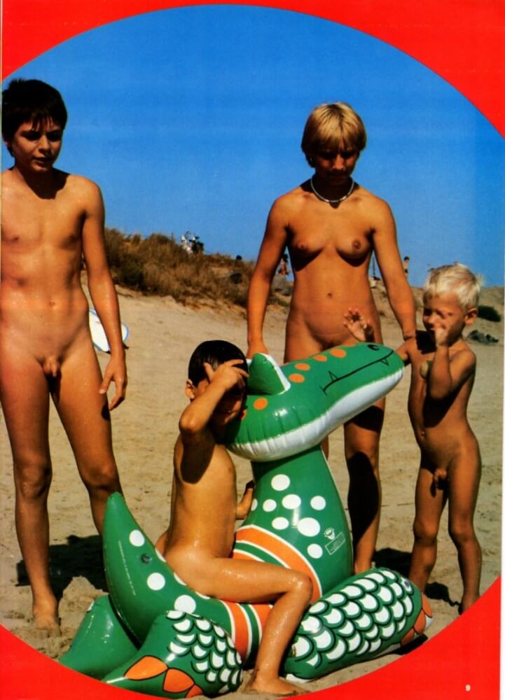 Jung und Frei Nr 15 - Looking at the sun and my own naked body