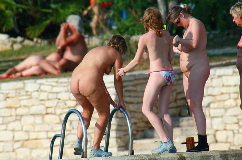 Ula FKK Exploration Family pics - Freedom and harmony in nudism