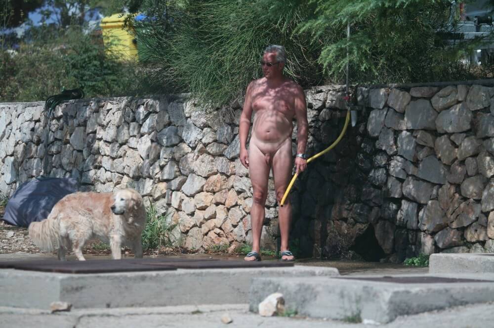 Shower-Wall Bath Parents pics - What is naturist tourism