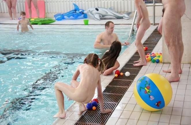 Nude family in the pool photos - She appeared completely naked